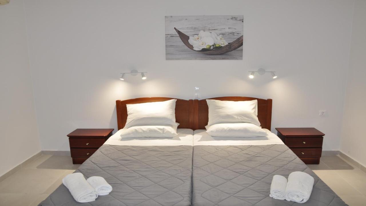 Villa Katerina Apartments Liapades Extérieur photo