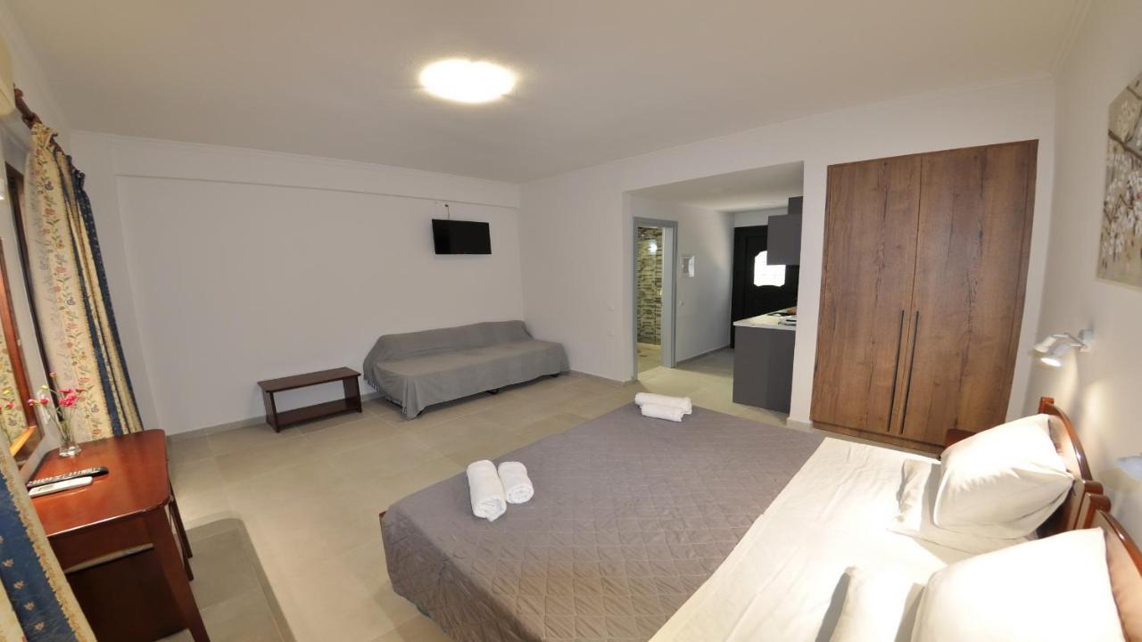 Villa Katerina Apartments Liapades Extérieur photo