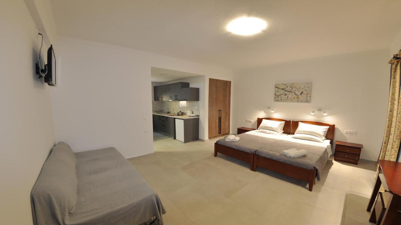 Villa Katerina Apartments Liapades Extérieur photo